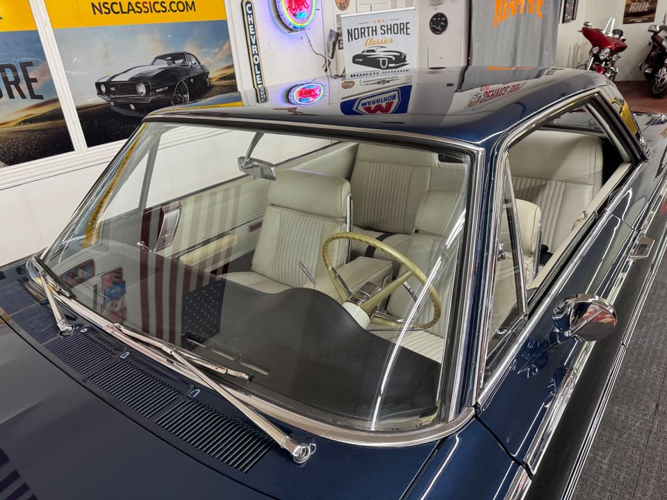 1966 Chrysler 300