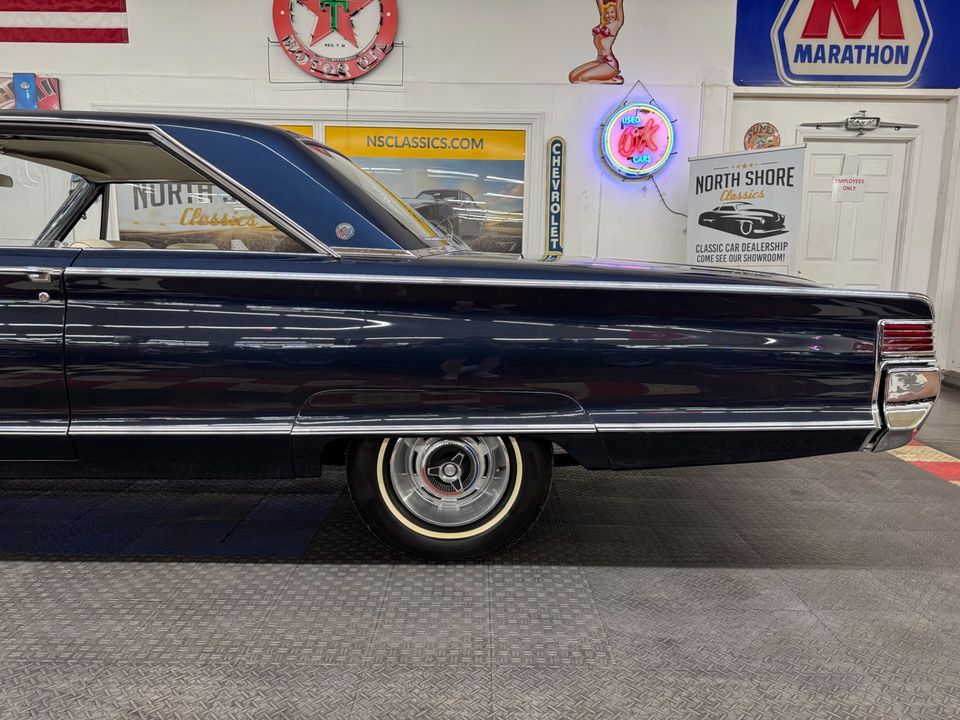 1966 Chrysler 300