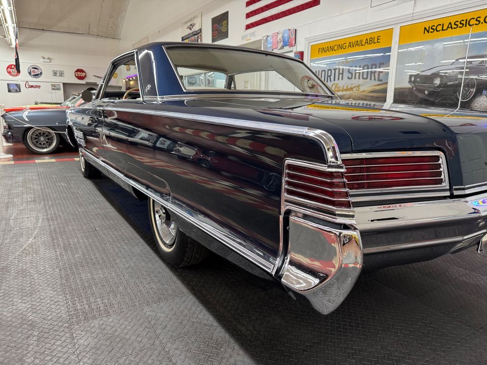 1966 Chrysler 300