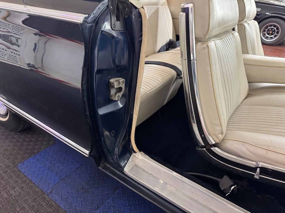 1966 Chrysler 300