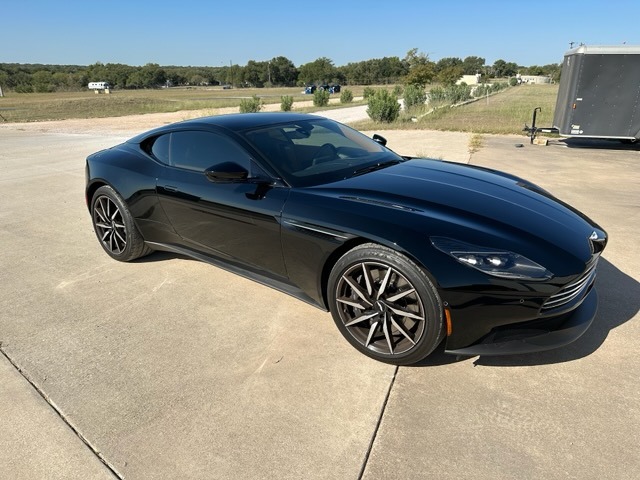 2020 Aston Martin DB11