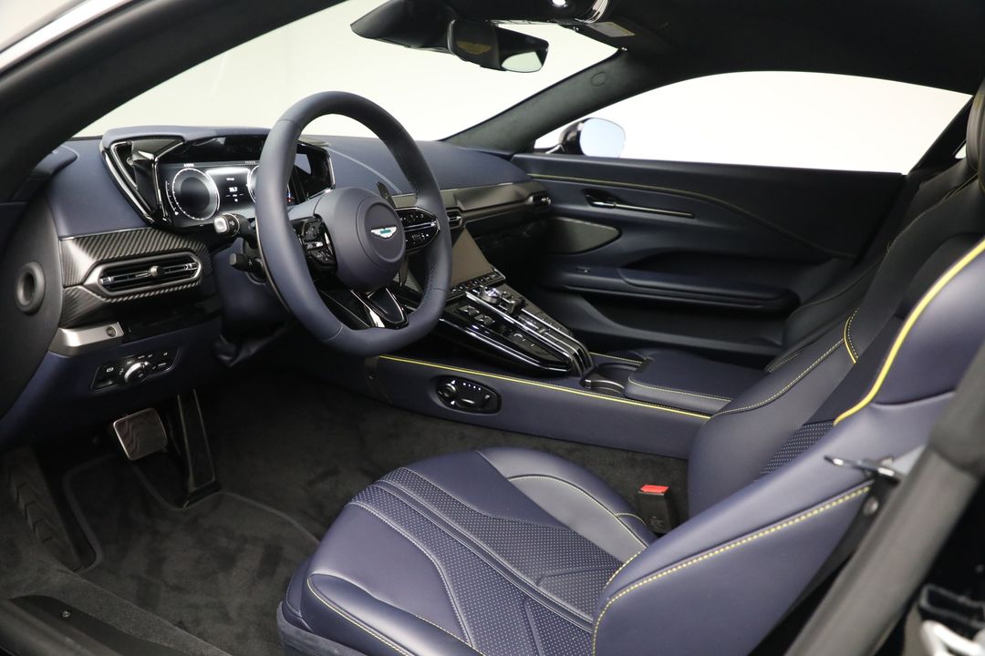 2026 Aston Martin Vantage
