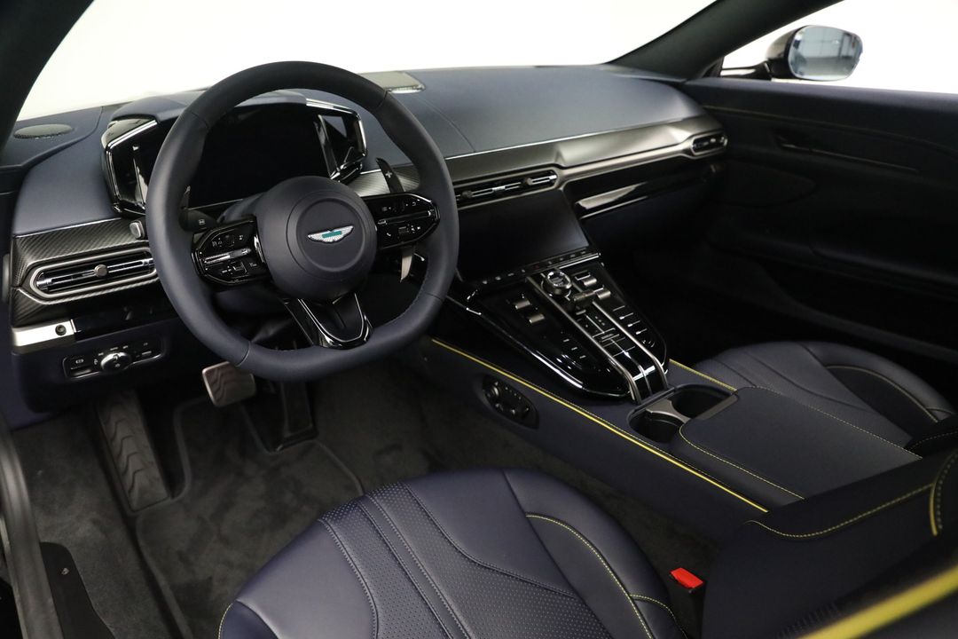 2026 Aston Martin Vantage