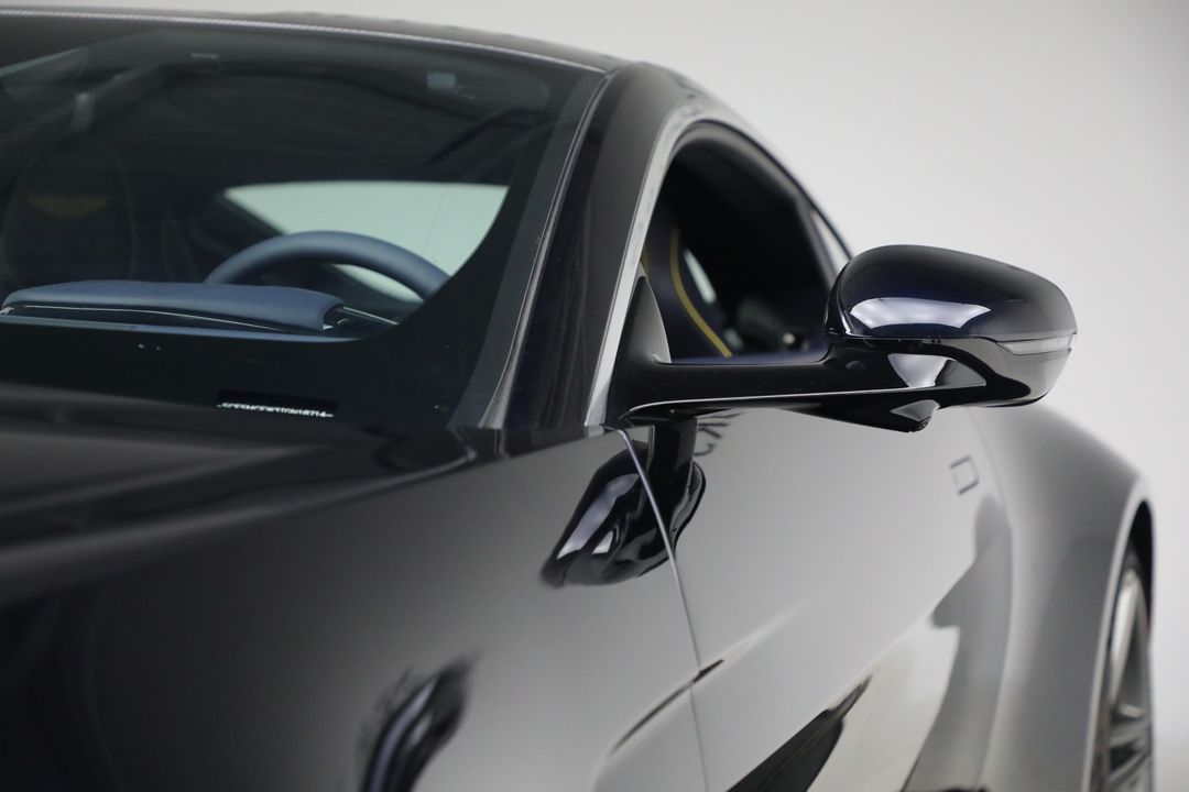 2026 Aston Martin Vantage