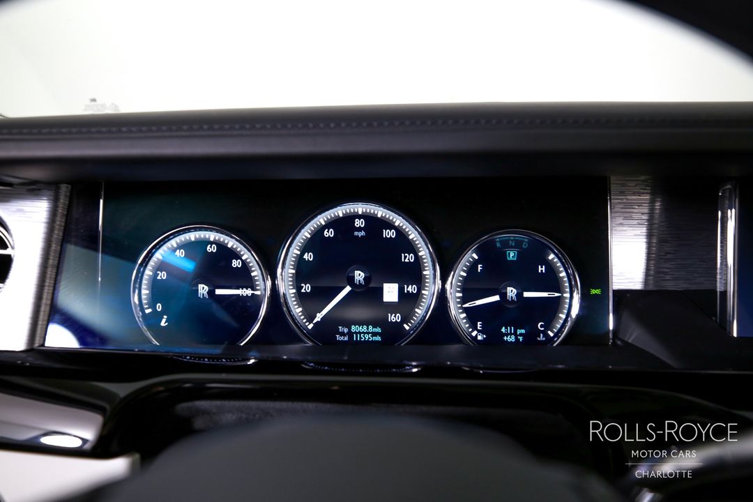 2024 Rolls-Royce Phantom