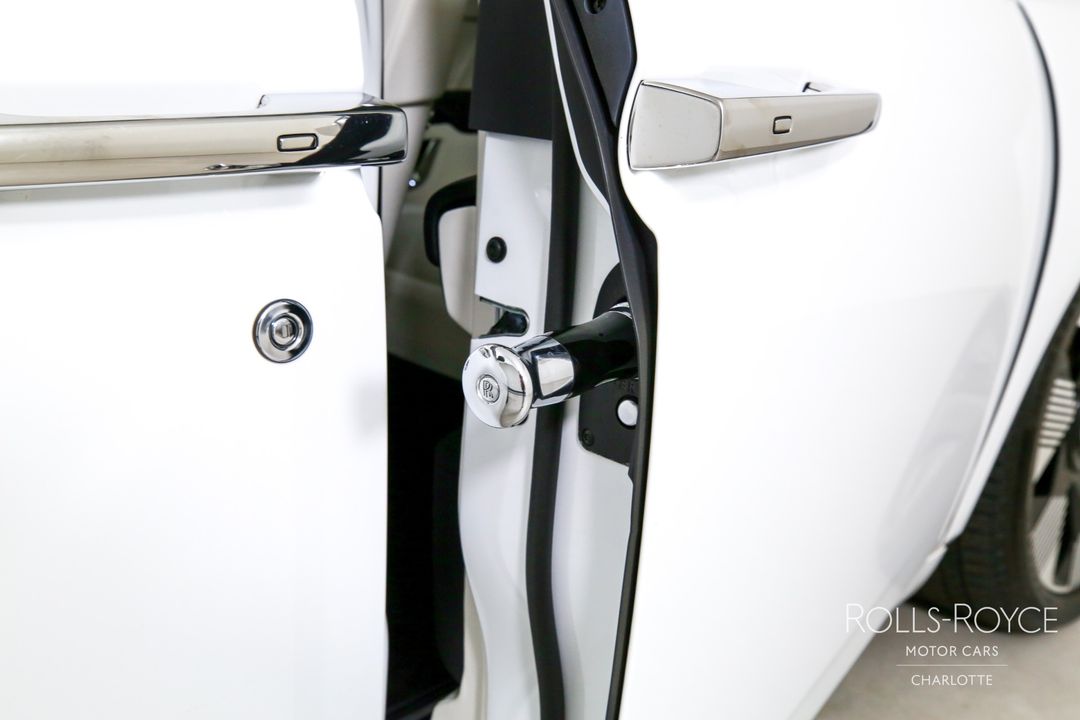 2024 Rolls-Royce Phantom