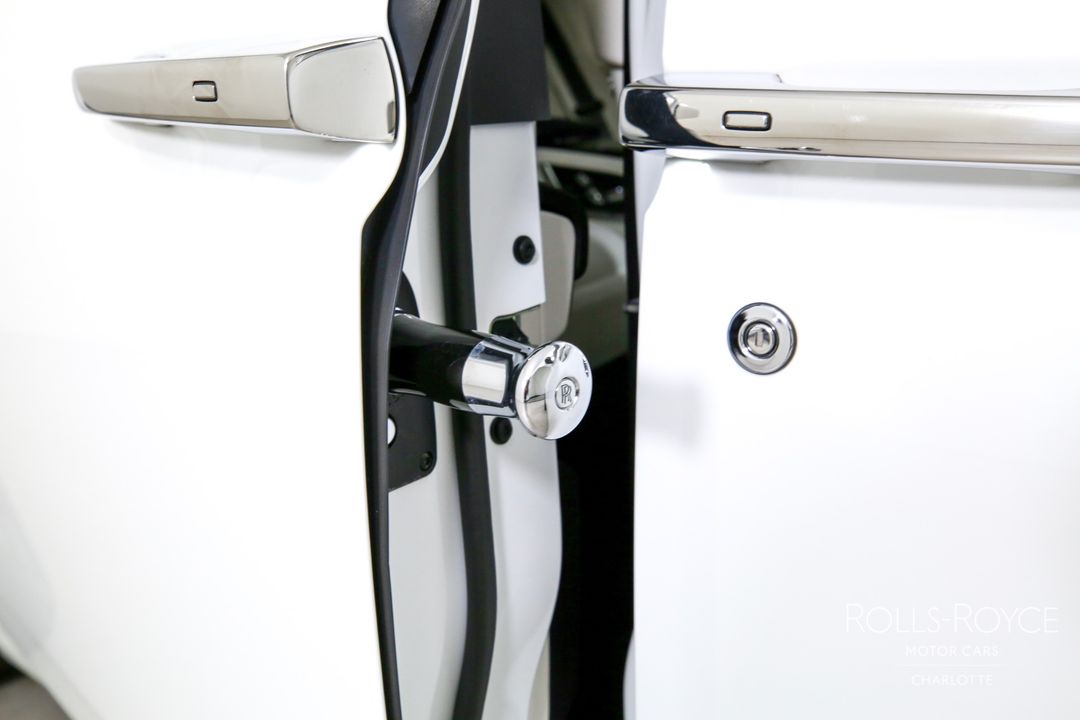 2024 Rolls-Royce Phantom