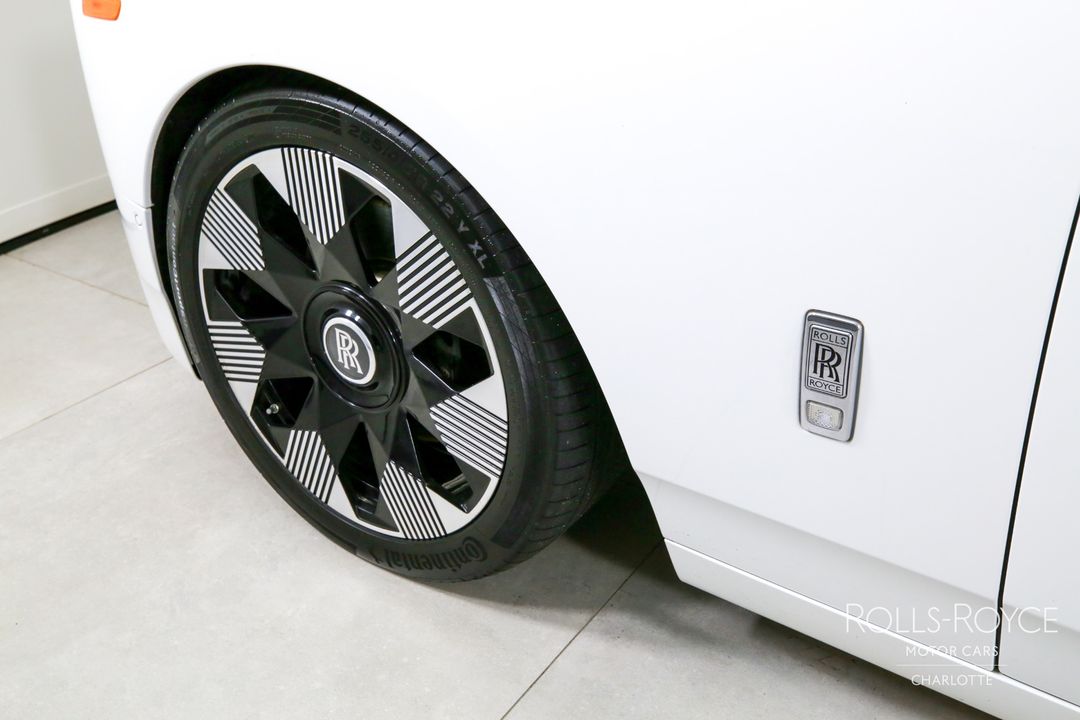 2024 Rolls-Royce Phantom