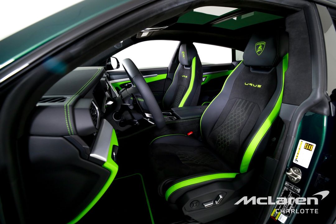 2024 Lamborghini Urus