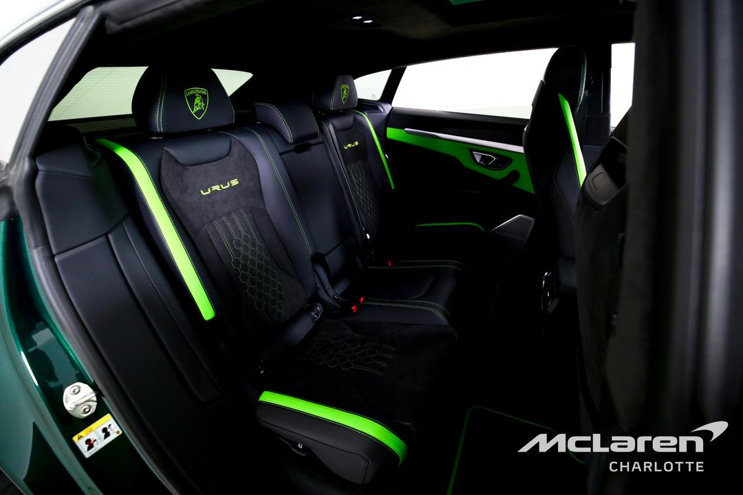 2024 Lamborghini Urus