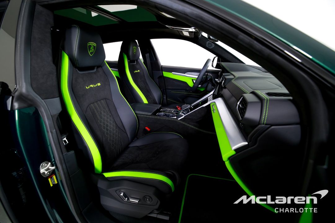 2024 Lamborghini Urus