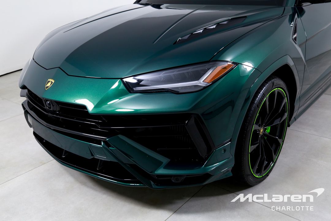 2024 Lamborghini Urus