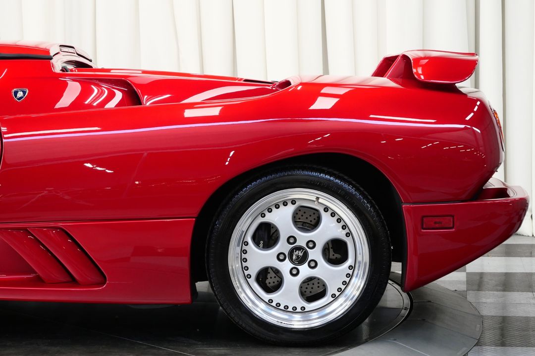 1999 Lamborghini Diablo