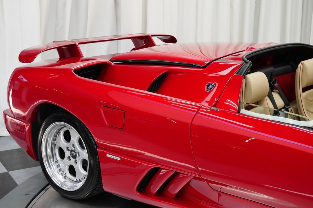 1999 Lamborghini Diablo