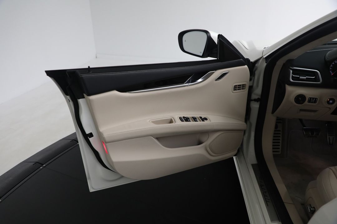 2022 Maserati Ghibli