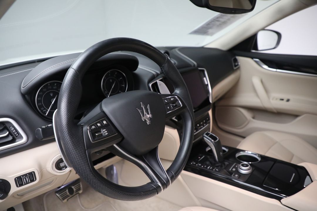2022 Maserati Ghibli
