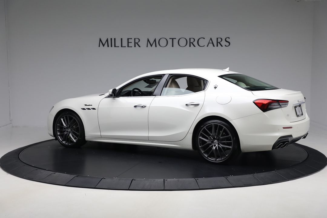 2022 Maserati Ghibli