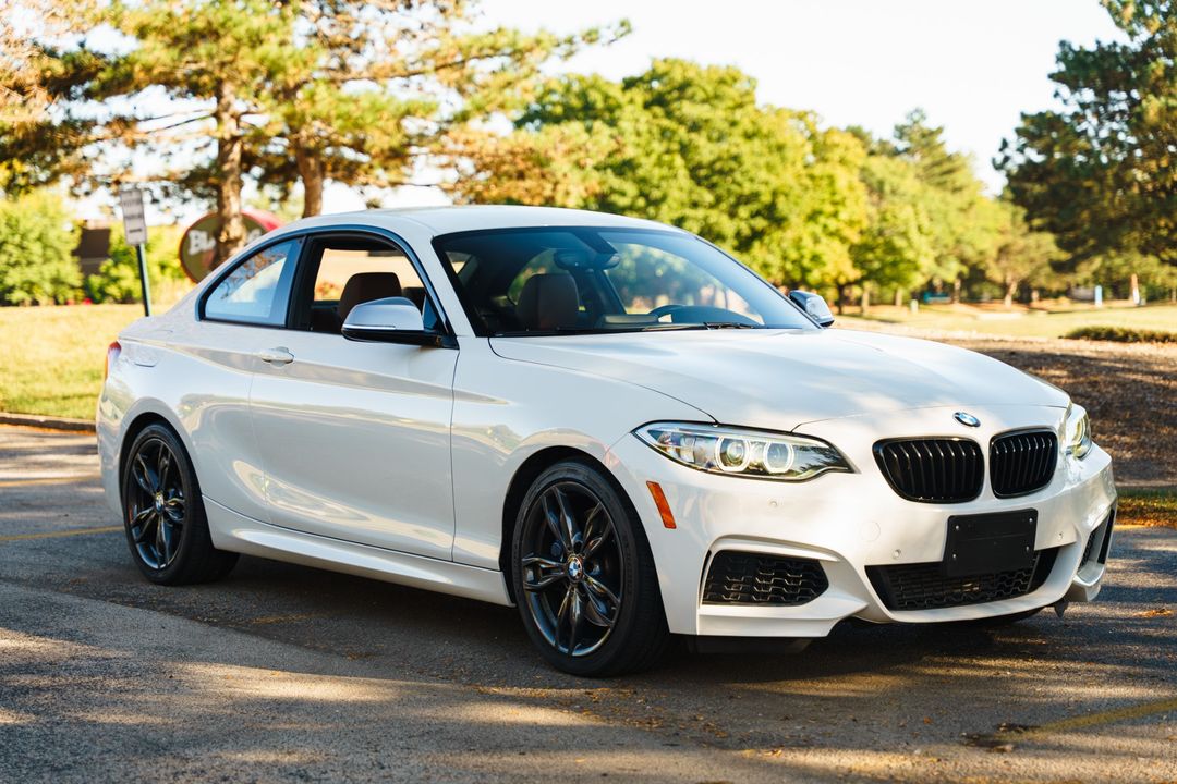 2016 BMW M235I