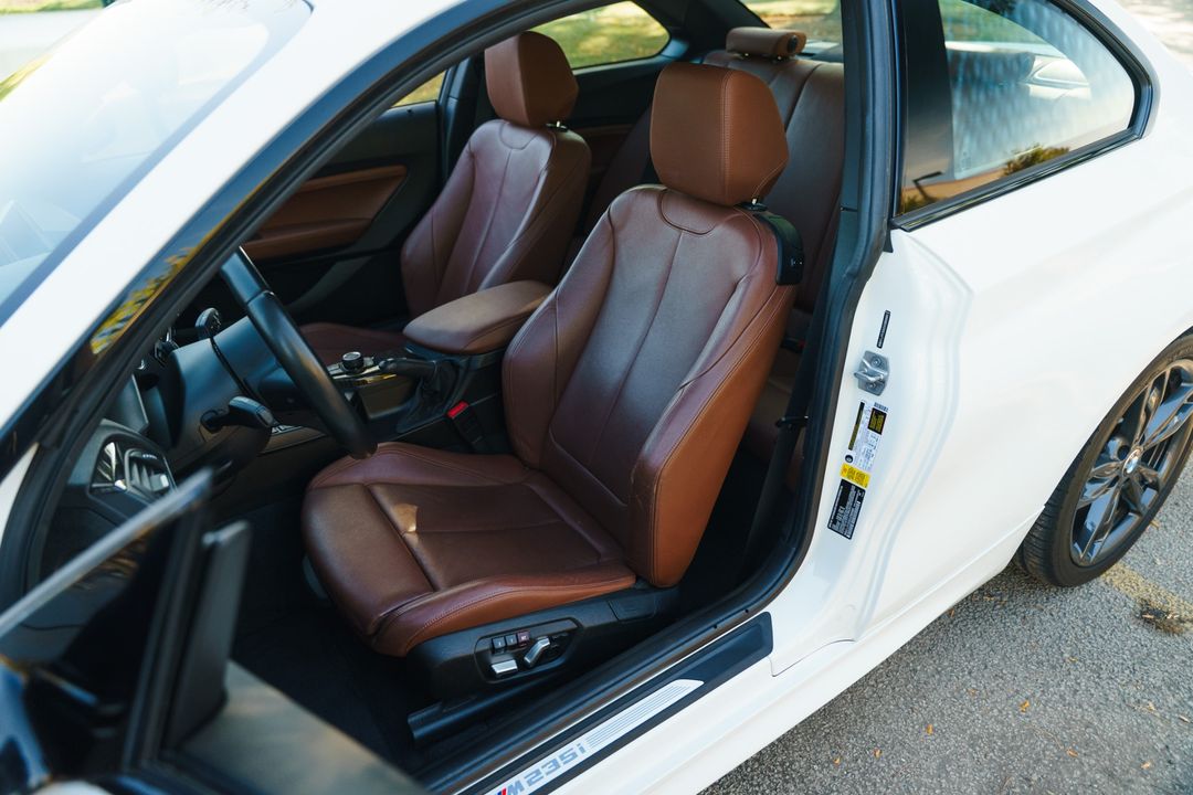 2016 BMW M235I