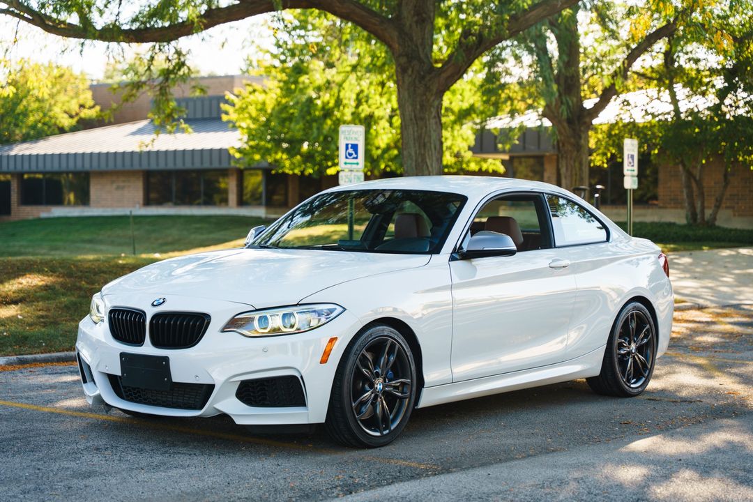 2016 BMW M235I