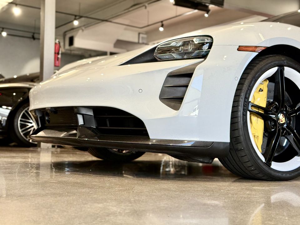 2022 Porsche Taycan