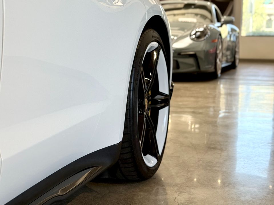 2022 Porsche Taycan