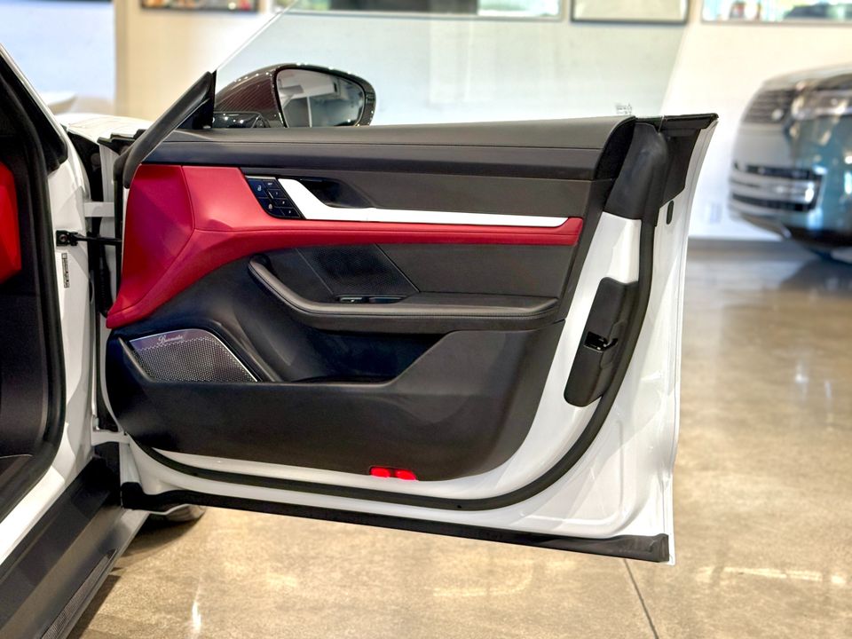 2022 Porsche Taycan