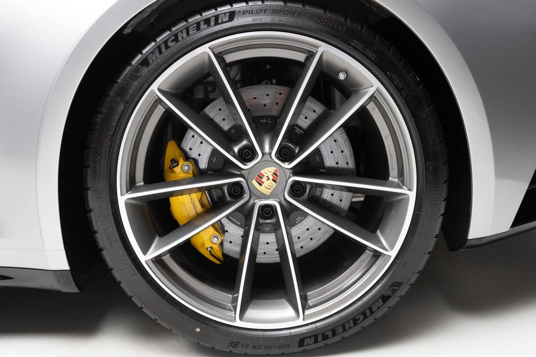 2024 Porsche 911