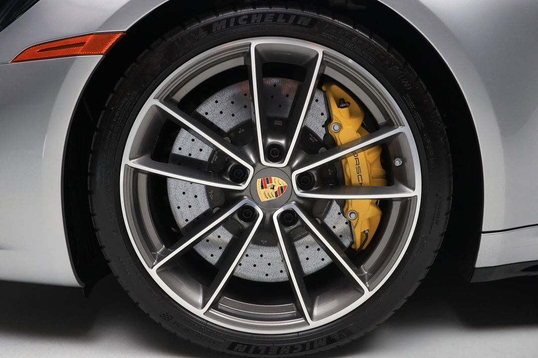 2024 Porsche 911