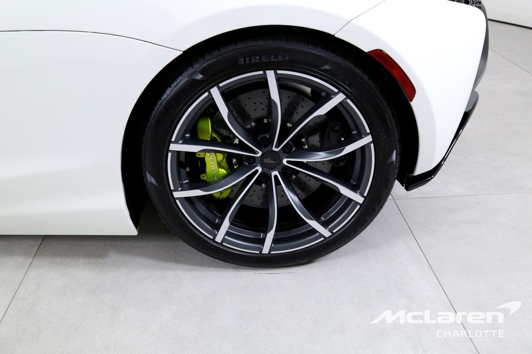 2025 McLaren Artura Spider