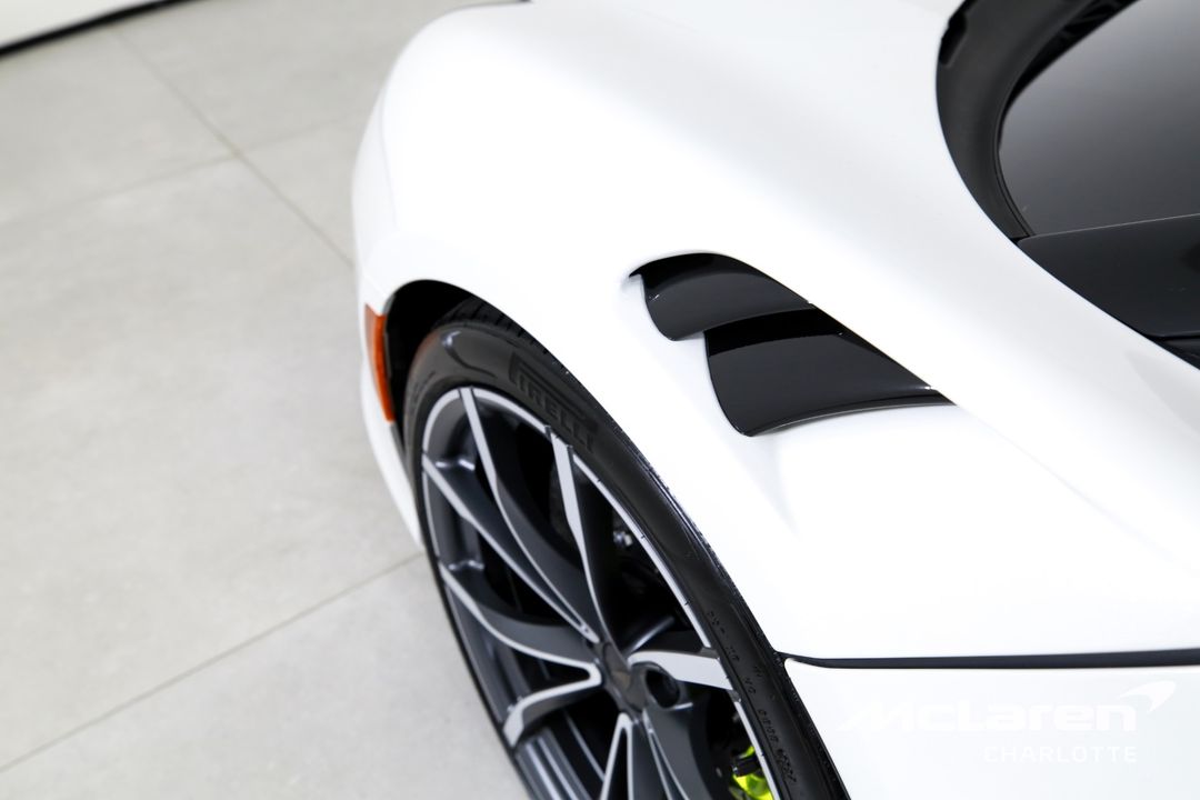 2025 McLaren Artura Spider