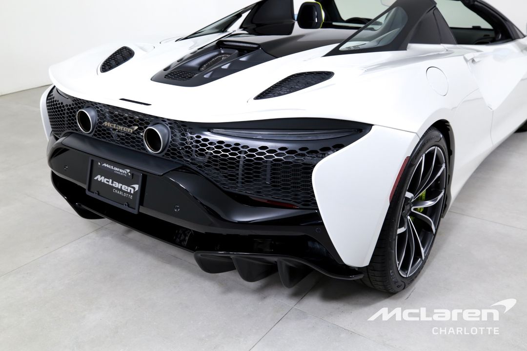 2025 McLaren Artura Spider