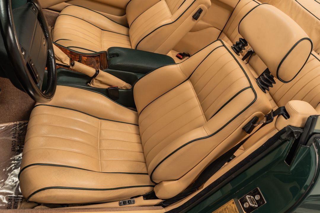 1993 Aston Martin Virage