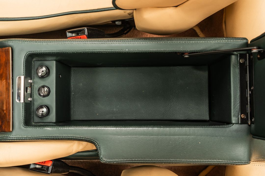 1993 Aston Martin Virage