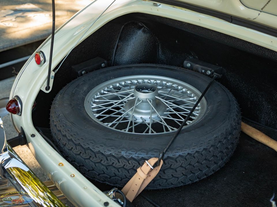 1960 Austin-Healey BT7 Roadster