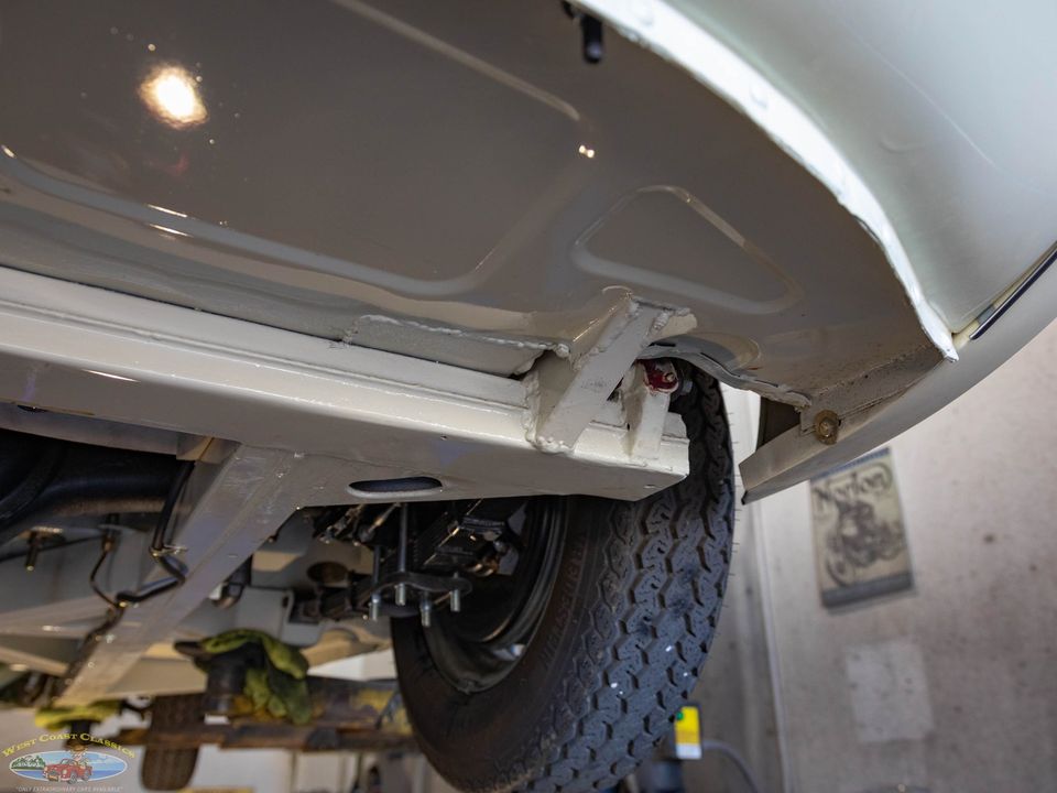 1960 Austin-Healey BT7 Roadster