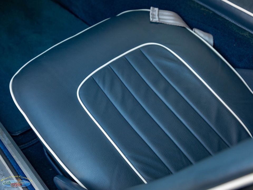 1960 Austin-Healey BT7 Roadster