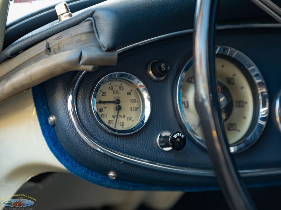 1960 Austin-Healey BT7 Roadster