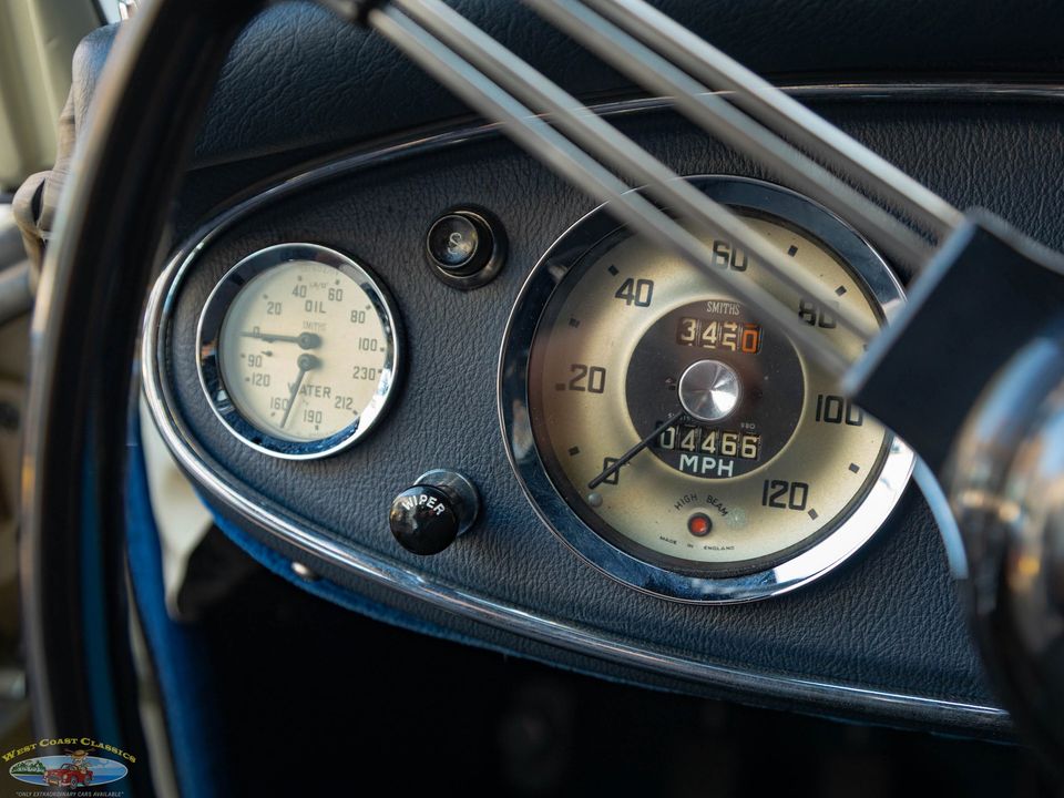 1960 Austin-Healey BT7 Roadster