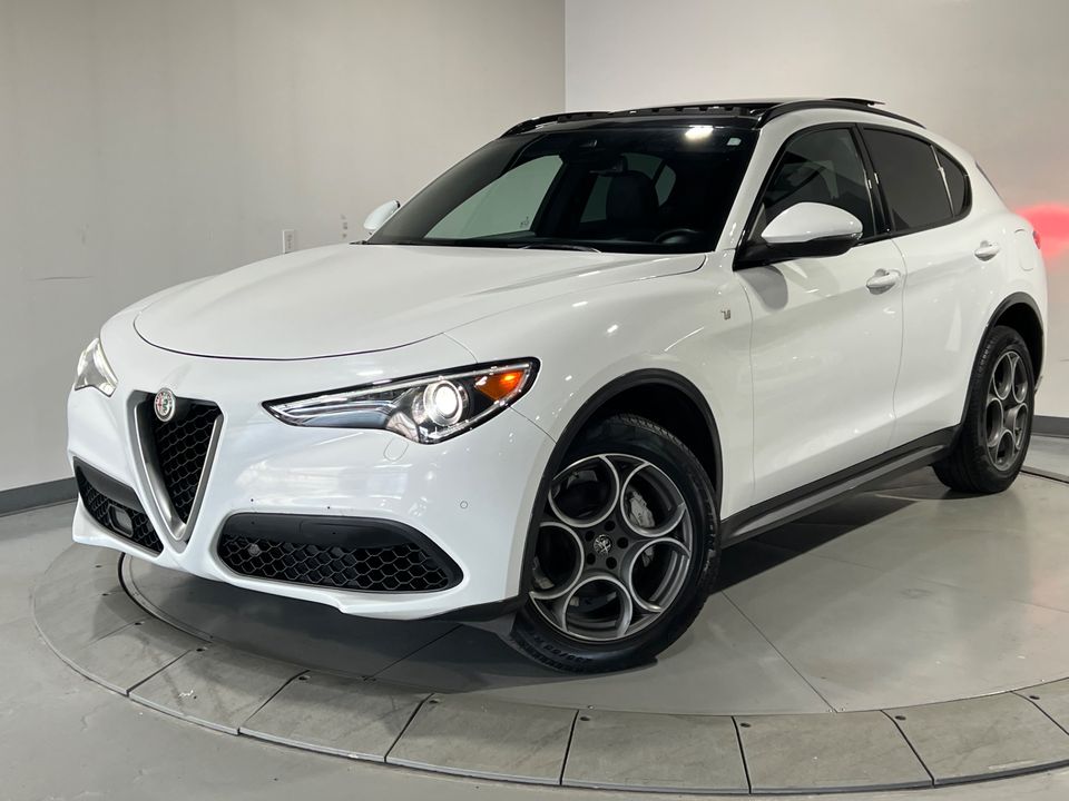 2022 Alfa Romeo Stelvio Ti AWD