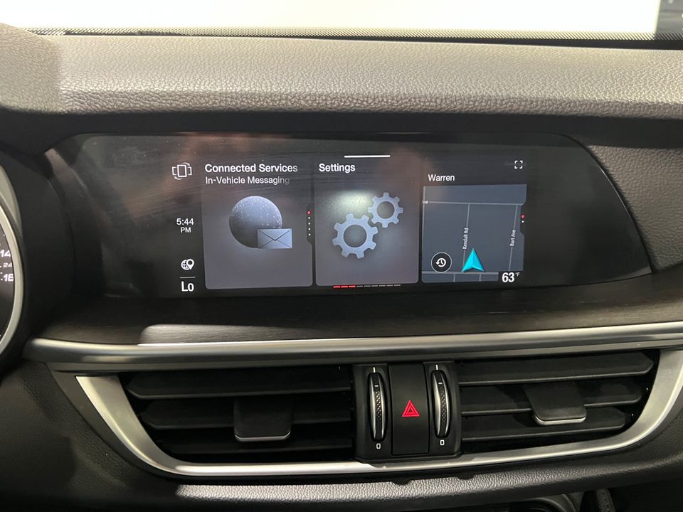 2022 Alfa Romeo Stelvio Ti AWD