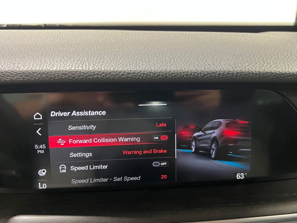 2022 Alfa Romeo Stelvio Ti AWD