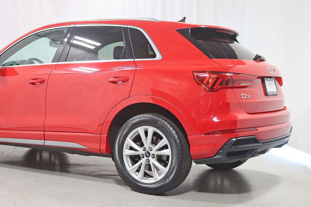2022 Audi Q3