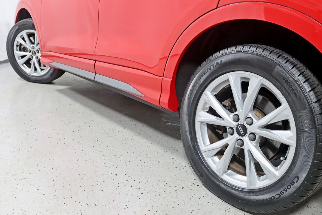 2022 Audi Q3