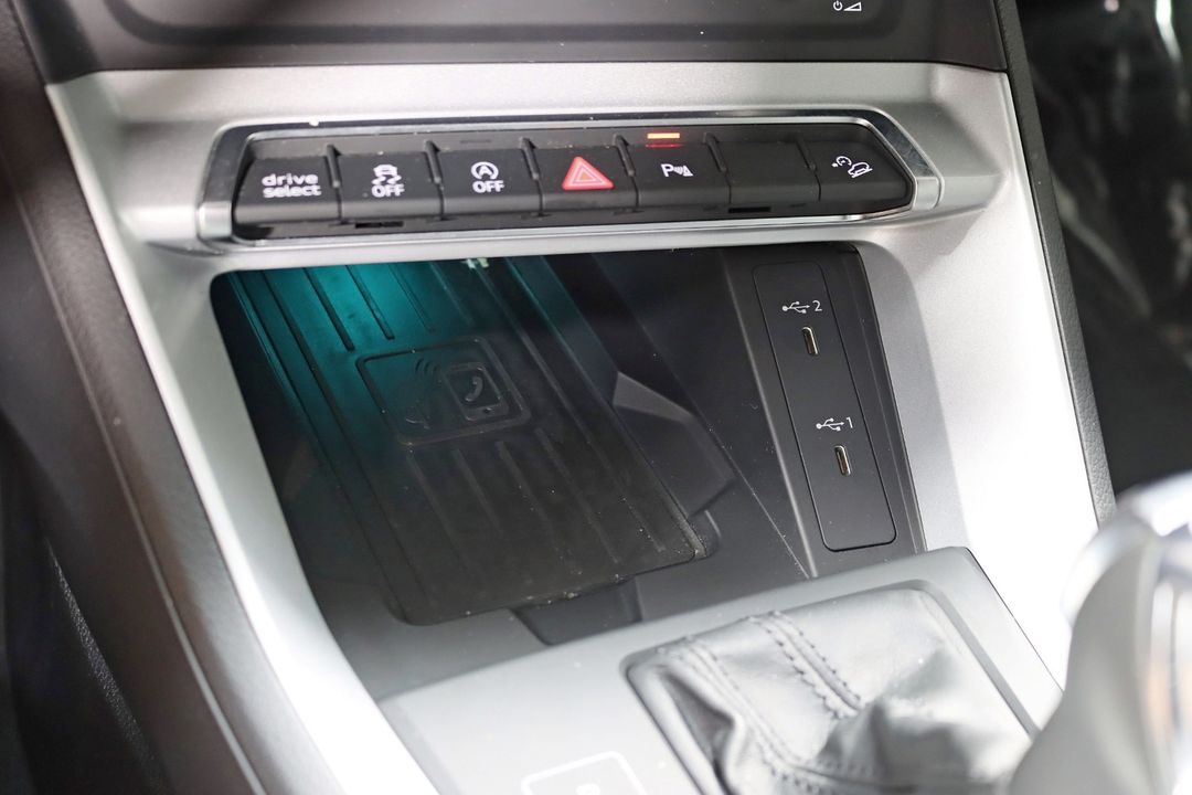 2022 Audi Q3