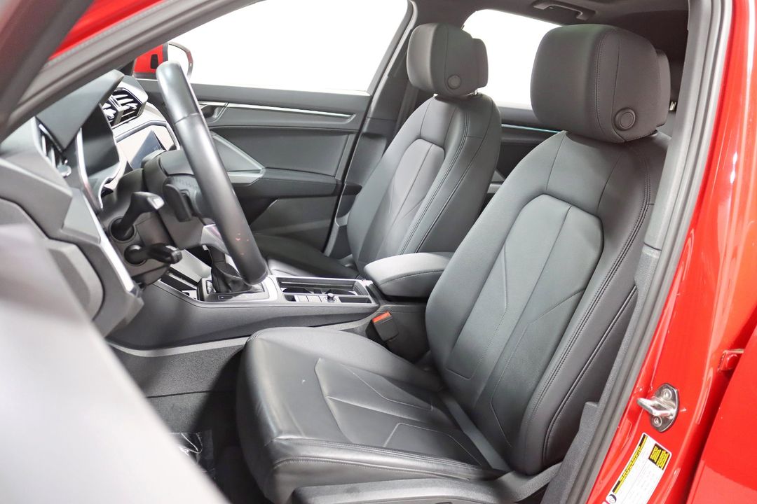 2022 Audi Q3