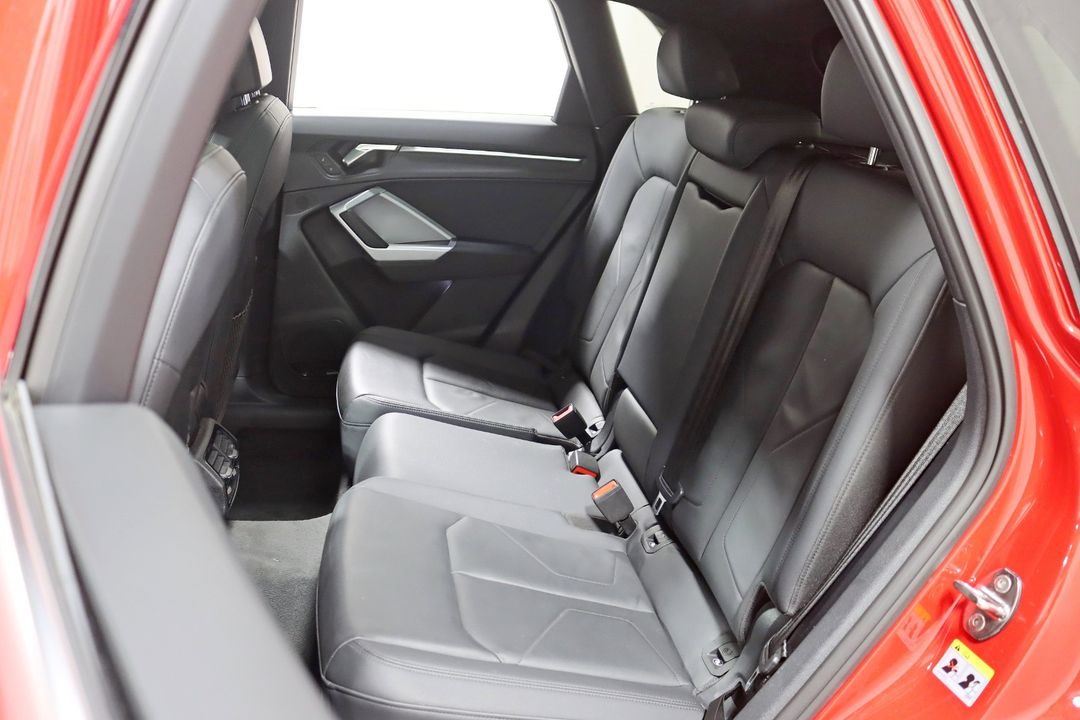 2022 Audi Q3