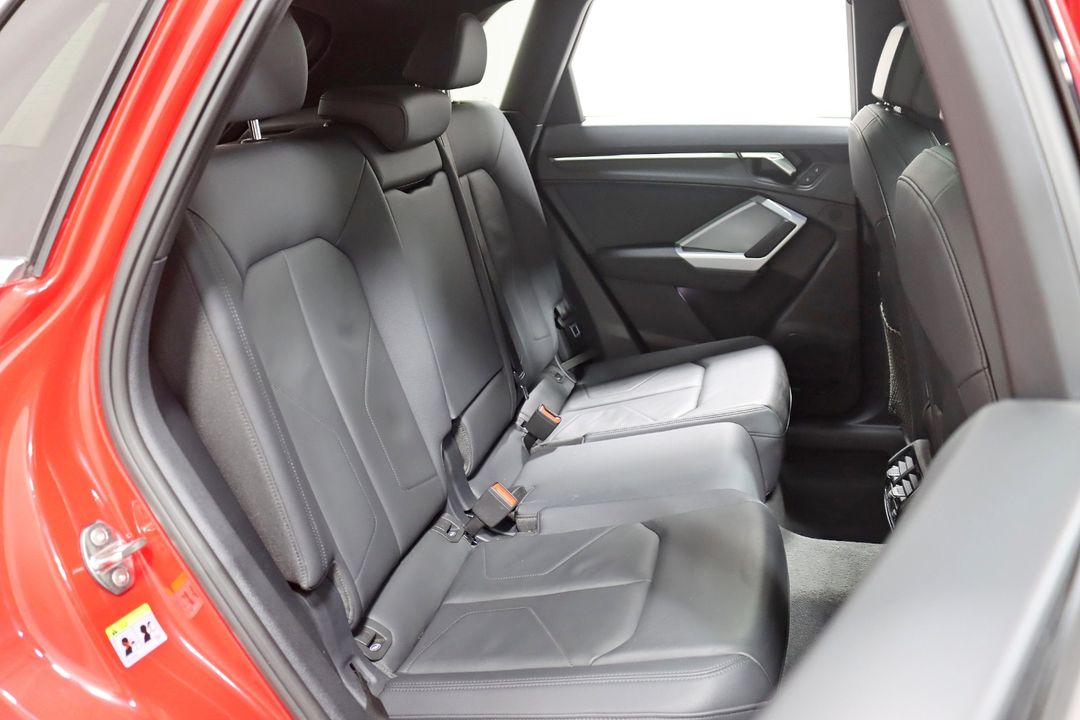 2022 Audi Q3