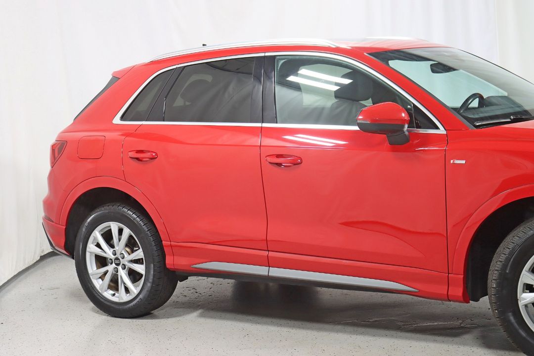 2022 Audi Q3