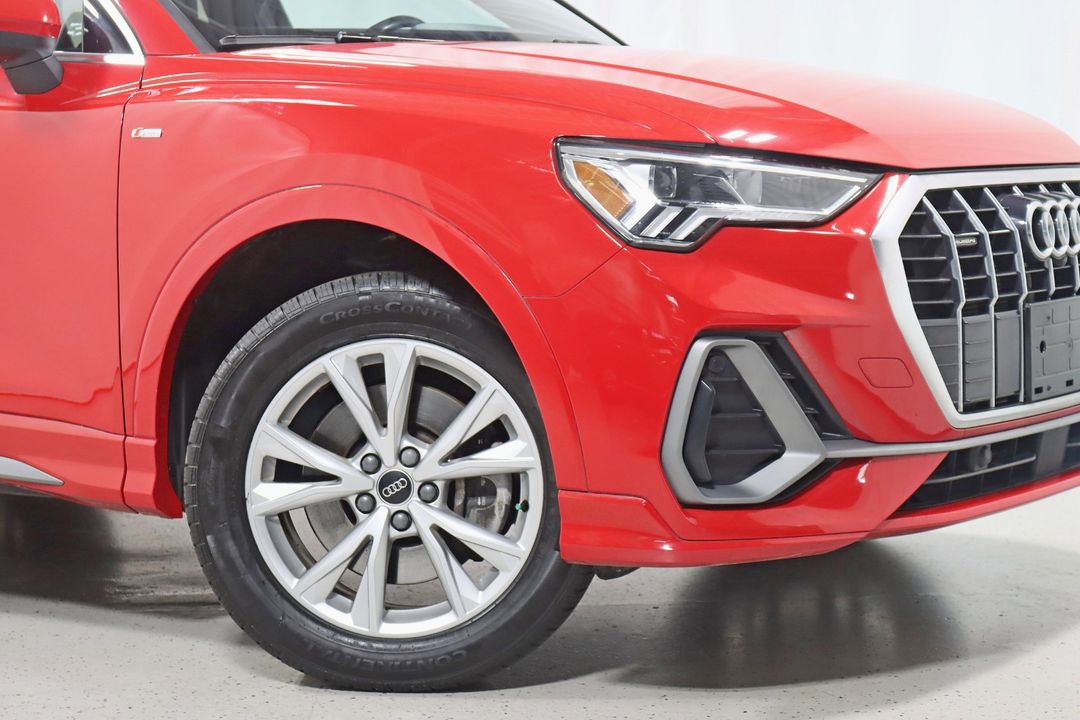 2022 Audi Q3